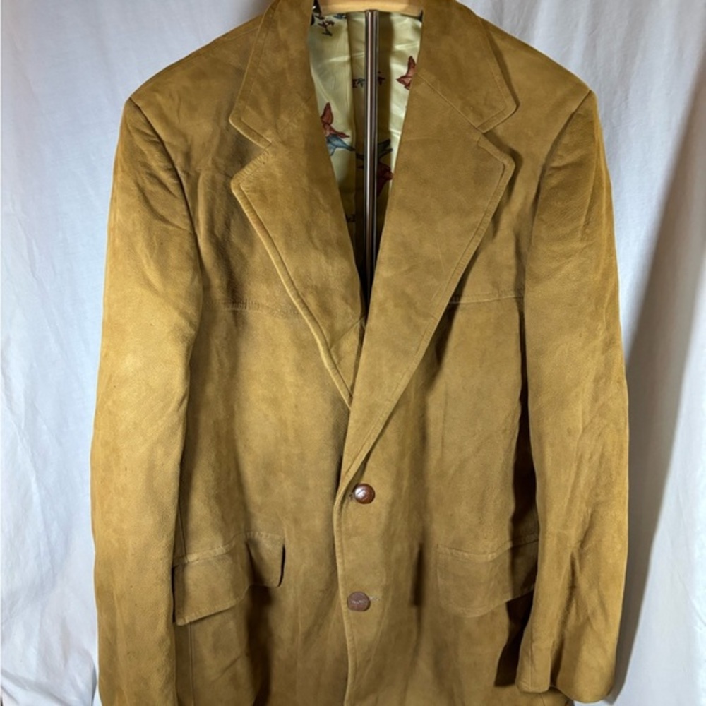 Elegant Men's Brown Suede Blazer